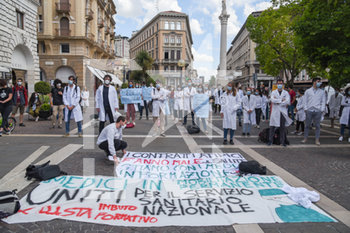 2020-05-29 - Il Sit-In dei Giovani Medici - MANIFESTAZIONE GIOVANI MEDICI NON SPECIALIZZATI - NEWS - WORK
