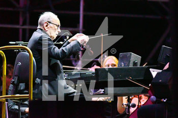 2019-06-28 - Ennio Morricone sul palco durante il concerto di Mantova - ENNIO MORRICONE IN CONCERTO - REPORTAGE - CULTURE