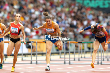 2000-01-01 - Emma Oosterwegel (NED), 100 metres Women Heptathlon Heat 2 during the World Athletics Championships 2023 on August 19, 2023 at Nemzeti Atletikai Kozpont in Budapest, Hungary - ATHLETICS - WORLD ATHLETICS CHAMPIONSHIPS 2023 - INTERNATIONALS - ATHLETICS