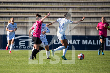2014-01-18 - Mathilde Bourdieu of Paris FC and Ony Zogg of ASJ Soyaux fight for the ball during the Women's French championship, D1 Arkema football match between Paris FC and ASJ Soyaux Charente on October 16, 2021 at Robert Bobin stadium in Bondoufle, France - PARIS FC VS ASJ SOYAUX CHARENTE - FRENCH WOMEN DIVISION 1 - SOCCER