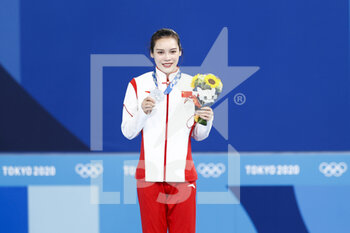2020-07-30 - LIU Lingling (CHN) 2nd Silver Medal during the Olympic Games Tokyo 2020, Trampoline Gymnastics Women's Medal Ceremony on July 30, 2021 at Ariake Gymnastics Centre in Tokyo, Japan - Photo Photo Kishimoto / DPPI - OLYMPIC GAMES TOKYO 2020 - OLYMPIC GAMES TOKYO 2020 - OLYMPIC GAMES