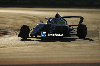 2020-01-26 - 02 LOVINFOSSE Lola (fra), Mercantile Campos Racing, Tatuus F4-T421, action during the 7th round of the 2023 F1 Academy from October 20 to 22, on the Circuit of The Americas, in Austin, USA - AUTO - F1 ACADEMY USA GRAND PRIX 2023 - FORMULA 1 - MOTORS