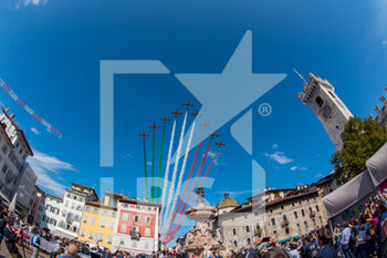 2021-10-08 - Frecce Tricolori PAN (Italian aerobatic team) - FESTIVAL DELLO SPORT 2021 - FRIDAY - EVENTS - OTHER SPORTS