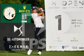 2021-09-02 - Andrea Romano (ITA) tees off on the 1th hole during the final round of the DS Automobiles 78th Italian Golf Open at Marco Simone Golf Club on September 02, 2021 in Rome Italy. - DS AUTOMOBILES 78° OPEN D'ITALIA - GOLF - OTHER SPORTS