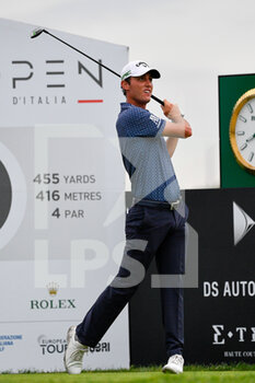 2021-09-03 - Renato Paratore (ITA) during the 2 round of the DS Automobiles 78th Italian Golf Open at Marco Simone Golf Club on September 03, 2021 in Rome Italy - DS AUTOMOBILES 78° OPEN D'ITALIA - GOLF - OTHER SPORTS
