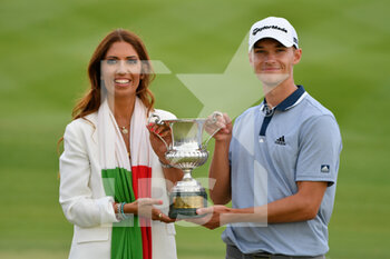 2021-09-05 - Lavinia Biagiotti with the winner Nicolai Hojgaard (DEN) of the DS Automobiles 78th Italian Golf Open at Marco Simone Golf Club on September 05, 2021 in Rome Italy - DS AUTOMOBILES 78° OPEN D'ITALIA - GOLF - OTHER SPORTS