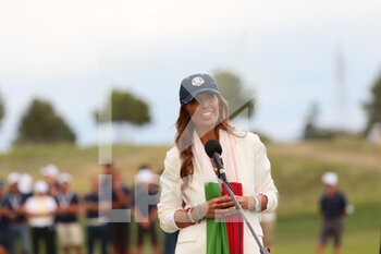 2021-09-05 - LAVINIA BIAGIOTTI DURING THE 2 ROUND OF THE DS AUTOMOBILES 78TH ITALIAN GOLF OPEN AT MARCO SIMONE GOLF CLUB ON SEPTEMBER 05, 2021 IN ROME ITALY - DS AUTOMOBILES 78TH ITALIAN GOLF OPEN - GOLF - OTHER SPORTS