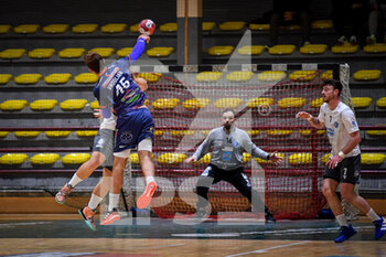 2021-11-27 - Jakov Vrdoljak of Raimond Sassari
Raimond Sassari - Junior Fasano
FIGH Handball Pallamano Serie A Beretta 2021-2022
Sassari, 27/11/2021
Foto Luigi Canu - RAIMOND SASSARI VS JUNIOR FASANO - HANDBALL - OTHER SPORTS