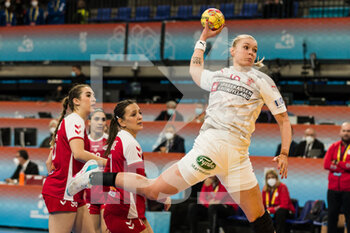 02/12/2021 - Kathrine Heindahl of Denmark during the IHF Women's World Championship 2021, Group F handball match between Denmark and Tunisia on December 2, 2021 at Palau d'Esports de Granollers in Granollers, Barcelona, Spain - IHF WOMEN'S WORLD CHAMPIONSHIP 2021, GROUP F - DENMARK VS TUNISIA - PALLAMANO - ALTRO
