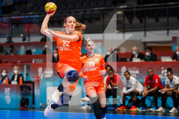 2021-12-03 - Zoe Sprengers of Netherlands during the IHF Women's World Championship 2021, Group D handball match between Netherlands and Puerto Rico on December 3, 2021 at Palacio de Deportes de Torrevieja in Torrevieja, Spain - IHF WOMEN'S WORLD CHAMPIONSHIP 2021, GROUP D - NETHERLANDS VS PUERTO RICO - HANDBALL - OTHER SPORTS
