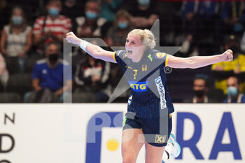 08/12/2021 - Linn Blohm of Sweden during the IHF Women's World Championship 2021, Group D handball match between Netherlands and Sweden on December 7, 2021 at Palacio de Deportes de Torrevieja in Torrevieja, Spain - IHF WOMEN'S WORLD CHAMPIONSHIP 2021, GROUP D - NETHERLANDS VS SWEDEN - PALLAMANO - ALTRO