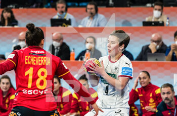 14/12/2021 - Alina Grijseels of Germany during the IHF Women's World Championship 2021, Quarter Final handball match between Spain and Germany on December 14, 2021 at Palau d'Esports de Granollers in Granollers, Barcelona, Spain - IHF WOMEN'S WORLD CHAMPIONSHIP 2021, QUARTER FINAL - SPAIN VS GERMANY - PALLAMANO - ALTRO