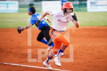 2021-08-20 - Running of the player Olympia Haarlem from Holland - WOMEN'S EUROPEAN CUP WINNERS CUP 2021 - SOFTBALL - OTHER SPORTS