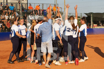 2021-08-21 - euphoria of the team Carrousel from Russia - EUROPEAN WINNERS CUP 2021 - SOFTBALL - OTHER SPORTS