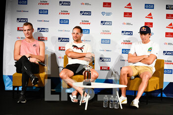 2021-08-27 - From left, Sam Kendricks (Men's Pole Vault) of United States of America (USA), Renaud Lavillenie of France and Armand "Mondo" Duplantis of Sweden attend the press conference prior to Meeting de Paris, IAAF Wanda Diamond League, Meeting de Paris Athletics event at Pullman Bercy Hotel, in Paris, France, on August 27, 2021 - Photo Victor Joly / DPPI - IAAF WANDA DIAMOND LEAGUE, MEETING DE PARIS - INTERNATIONALS - ATHLETICS