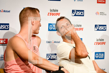 2021-08-27 - Sam Kendricks (Men's Pole Vault) of United States of America (USA) and Renaud Lavillenie of France attend the press conference prior to Meeting de Paris, IAAF Wanda Diamond League, Meeting de Paris Athletics event at Pullman Bercy Hotel, in Paris, France, on August 27, 2021 - Photo Victor Joly / DPPI - IAAF WANDA DIAMOND LEAGUE, MEETING DE PARIS - INTERNATIONALS - ATHLETICS