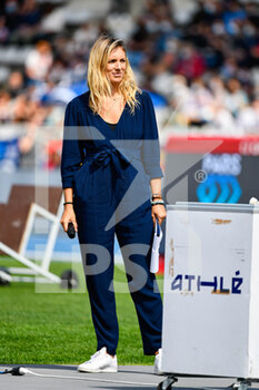 2021-08-28 - French TV journalist Clementine Sarlat during the IAAF Wanda Diamond League, Meeting de Paris Athletics event on August 28, 2021 at Charlety stadium in Paris, France - Photo Victor Joly / DPPI - IAAF WANDA DIAMOND LEAGUE, MEETING DE PARIS 2021 - INTERNATIONALS - ATHLETICS
