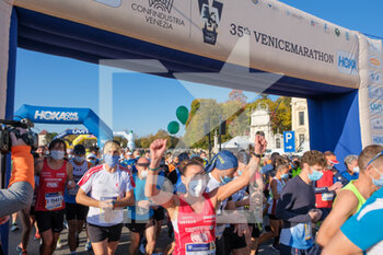 24/10/2021 - start of the marathon - 35TH CONFINDUSTRIA VENEZIA VENICEMARATHON - MARATONA - ATLETICA