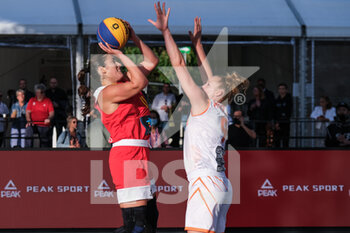 2021-09-11 - Vega Gimeno Martinez (Spain) and Esther Fokke (Netherlands) in action - FIBA 3X3 EUROPE CUP 2021 (2ND DAY) - EUROCUP - BASKETBALL