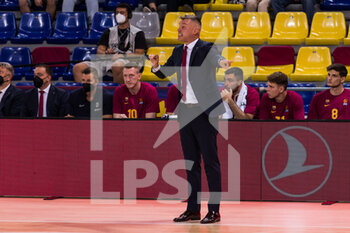 2021-10-01 - Sarunas Jasikevicius, Head coach of FC Barcelona during the Turkish Airlines EuroLeague basketball match between FC Barcelona and Alba Berlin on October 1, 2021 at Palau Blaugrana in Barcelona, Spain - FC BARCELONA VS ALBA BERLIN - EUROLEAGUE - BASKETBALL