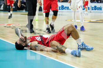 2021-10-13 - Mike James of Monaco hurts during the Turkish Airlines Euroleague basketball match between Real Madrid and AS Monaco on October 13, 2021 at Wizink Center in Madrid, Spain - REAL MADRID VS AS MONACO - EUROLEAGUE - BASKETBALL