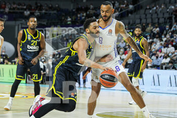 2021-10-21 - Pierre Henry of Fenerbahce and Adam Hanga of Real Madrid during the Turkish Airlines Euroleague basketball match between Real Madrid and Fenerbahce on October 21, 2021 at Wizink Center in Madrid, Spain - REAL MADRID VS FENERBAHCE - EUROLEAGUE - BASKETBALL