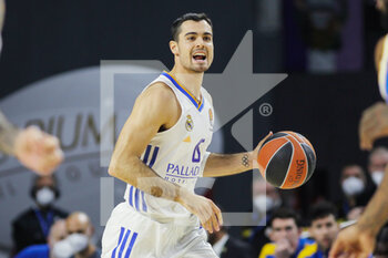 2021-12-02 - Alberto Abalde of Real Madrid during the Turkish Airlines Euroleague basketball match between Real Madrid and Maccabi Playtika Tel Aviv on December 2, 2021 at Wizink Center in Madrid, Spain - REAL MADRID VS MACCABI PLAYTIKA TEL AVIV - EUROLEAGUE - BASKETBALL