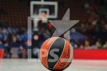 2021-12-14 - Euroleague ball - A|X ARMANI EXCHANGE MILANO VS PANATHINAIKOS SUPERFOOD ATHENS - EUROLEAGUE - BASKETBALL