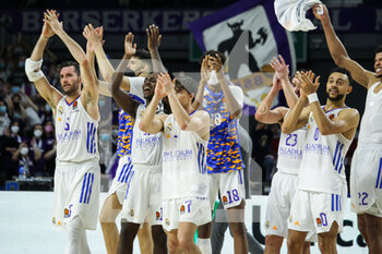 2021-12-23 - Players of Real Madrid celebrate after the Turkish Airlines Euroleague basketball match between Real Madrid and CSKA Moscow on December 23, 2021 at Wizink Center in Madrid, Spain - REAL MADRID VS CSKA MOSCOW - EUROLEAGUE - BASKETBALL
