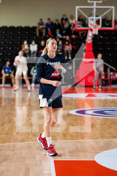 2021-11-14 - Marine Johannes of France warms up ahead of the FIBA Women's EuroBasket 2023, Qualifiers Group B Basketball match between France and Lithuania on November 14, 2021 at Palacium in Villeneuve-d'Ascq, France - FIBA WOMEN'S EUROBASKET 2023, QUALIFIERS GROUP B - FRANCE VS LITHUANIA - INTERNATIONALS - BASKETBALL
