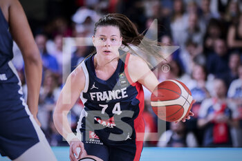 2021-11-14 - Marie-Eve PAGET (74) of France during the FIBA Women's EuroBasket 2023, Qualifiers Group B Basketball match between France and Lithuania on November 14, 2021 at Palacium in Villeneuve-d'Ascq, France - FIBA WOMEN'S EUROBASKET 2023, QUALIFIERS GROUP B - FRANCE VS LITHUANIA - INTERNATIONALS - BASKETBALL