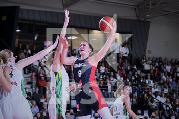 2021-11-14 - Alexia CHARTEREAU (6) of France during the FIBA Women's EuroBasket 2023, Qualifiers Group B Basketball match between France and Lithuania on November 14, 2021 at Palacium in Villeneuve-d'Ascq, France - FIBA WOMEN'S EUROBASKET 2023, QUALIFIERS GROUP B - FRANCE VS LITHUANIA - INTERNATIONALS - BASKETBALL