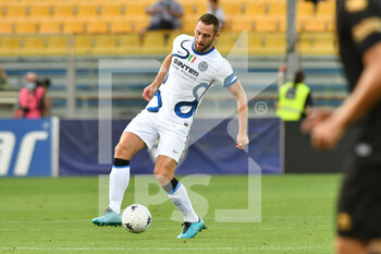 2021-08-08 - Stefan De Vrij (Inter) - PARMA CALCIO VS INTER - FC INTERNAZIONALE - FRIENDLY MATCH - SOCCER