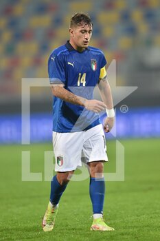 2021-11-16 - FROSINONE, ITALY -  November 16 :  salvatore Esposito of Italy in Action during  Friendly Match soccer match between  Italy and Romania  at Benito Stirpe on November 12,2021 in Frosinone,Italy  - UNDER 21 TEST MATCH 2021 - ITALY VS ROMANIA - FRIENDLY MATCH - SOCCER