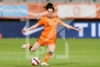 2021-11-29 - Caitlin Dijkstra of the Netherlands during the Women's Friendly football match between The Netherlands and Japan on November 29, 2021 at Cars Jeans Stadion in Den Haag, Netherlands - WOMEN'S FRIENDLY MATCH - THE NETHERLANDS VS JAPAN - FRIENDLY MATCH - SOCCER