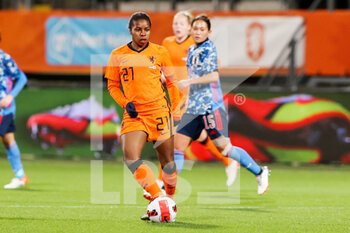 2021-11-29 - Lineth Beerensteyn of the Netherlands during the Women's Friendly football match between The Netherlands and Japan on November 29, 2021 at Cars Jeans Stadion in Den Haag, Netherlands - WOMEN'S FRIENDLY MATCH - THE NETHERLANDS VS JAPAN - FRIENDLY MATCH - SOCCER