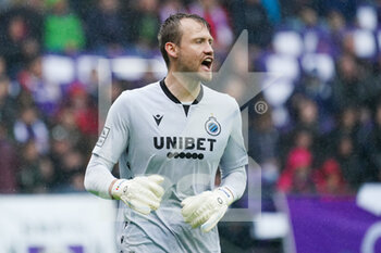 2021-10-03 - Goalkeeper Simon Mignolet of Club Brugge during the Belgian championship Jupiler Pro League football match between Anderlecht and Club Brugge on October 3, 2021 at Lotto Park in Brussel, Belgium - ANDERLECHT VS CLUB BRUGGE - BELGIAN PRO LEAGUE - SOCCER