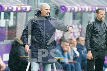 2021-10-03 - Head coach Phillipe Clement of Club Brugge during the Belgian championship Jupiler Pro League football match between Anderlecht and Club Brugge on October 3, 2021 at Lotto Park in Brussel, Belgium - ANDERLECHT VS CLUB BRUGGE - BELGIAN PRO LEAGUE - SOCCER