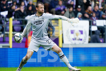 2021-10-03 - Goalkeeper Simon Mignolet of Club Brugge during the Belgian championship Jupiler Pro League football match between Anderlecht and Club Brugge on October 3, 2021 at Lotto Park in Brussel, Belgium - ANDERLECHT VS CLUB BRUGGE - BELGIAN PRO LEAGUE - SOCCER