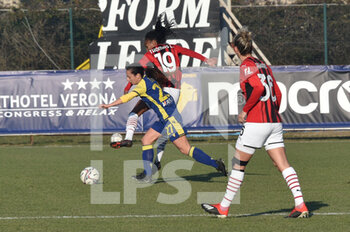 2021-12-17 - Lindsey Thomas (Milan) - HELLAS VERONA VS AC MILAN - WOMEN ITALIAN CUP - SOCCER