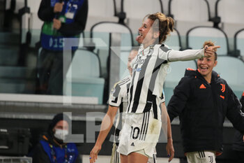 2021-11-09 - Cristiana Girelli (Juventus Women) celebrates the goal of 2-2 - JUVENTUS FC VS VLF WOLFSBURG - UEFA CHAMPIONS LEAGUE WOMEN - SOCCER