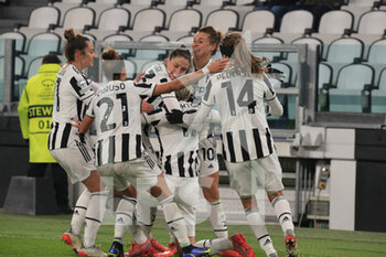 2021-12-16 - The players of Juventus celebrates the goal -  JUVENTUS VS SERVETTE - UEFA CHAMPIONS LEAGUE WOMEN - SOCCER