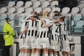 2021-12-16 - Juventus Women celebrates the goal -  JUVENTUS VS SERVETTE - UEFA CHAMPIONS LEAGUE WOMEN - SOCCER