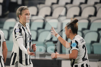 2021-12-16 - Lina Mona Andrea Hurtig (Juventus Women) celebrates the goal with Arianna Caruso (Juventus Women) -  JUVENTUS VS SERVETTE - UEFA CHAMPIONS LEAGUE WOMEN - SOCCER
