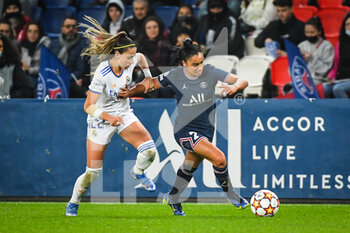 2021-11-09 - Athenea DEL CASTILLO BEIVIDE of Real Madrid and Sakina KARCHAOUI of PSG during the UEFA Women's Champions League, Group B football match between Paris Saint-Germain and Real Madrid on November 9, 2021 at Parc des Princes stadium in Paris, France - PARIS SAINT-GERMAIN VS REAL MADRID - UEFA CHAMPIONS LEAGUE WOMEN - SOCCER