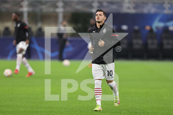 2021-09-28 - Brahim Diaz of AC Milan warms up during the UEFA Champions League 2021/22 Group Stage - Group B football match between AC Milan and Club Atletico de Madrid at Giuseppe Meazza Stadium, Milan, Italy on September 28, 2021 - AC MILAN VS ATLETICO MADRID - UEFA CHAMPIONS LEAGUE - SOCCER