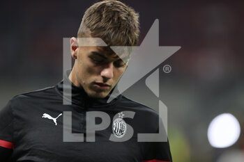 2021-09-28 - Daniel Maldini of AC Milan warms up during the UEFA Champions League 2021/22 Group Stage - Group B football match between AC Milan and Club Atletico de Madrid at Giuseppe Meazza Stadium, Milan, Italy on September 28, 2021 - AC MILAN VS ATLETICO MADRID - UEFA CHAMPIONS LEAGUE - SOCCER