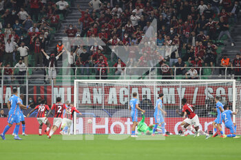 2021-09-28 - Rafael Leao of AC Milan scores opening goal during the UEFA Champions League 2021/22 Group Stage - Group B football match between AC Milan and Club Atletico de Madrid at Giuseppe Meazza Stadium, Milan, Italy on September 28, 2021 - AC MILAN VS ATLETICO MADRID - UEFA CHAMPIONS LEAGUE - SOCCER