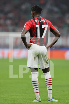 2021-09-28 - Rafael Leao of AC Milan during the UEFA Champions League 2021/22 Group Stage - Group B football match between AC Milan and Club Atletico de Madrid at Giuseppe Meazza Stadium, Milan, Italy on September 28, 2021 - AC MILAN VS ATLETICO MADRID - UEFA CHAMPIONS LEAGUE - SOCCER