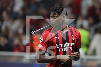 2021-09-28 - Rafael Leao of AC Milan during the UEFA Champions League 2021/22 Group Stage - Group B football match between AC Milan and Club Atletico de Madrid at Giuseppe Meazza Stadium, Milan, Italy on September 28, 2021 - AC MILAN VS ATLETICO MADRID - UEFA CHAMPIONS LEAGUE - SOCCER
